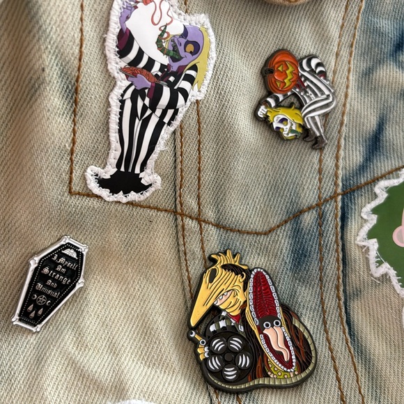 BEETLEJUICE One of A Kind made especially for Trisha - Designer Michael Philpot - Picture 14 of 14